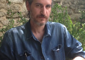 Signature des livres de l'auteur Jorj Abou Mhaya