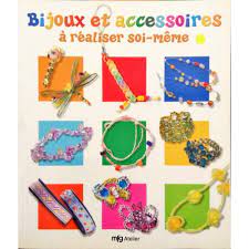 BIJOUX ET ACCESSOIRES
